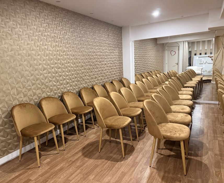 Cadeiras novas total 30