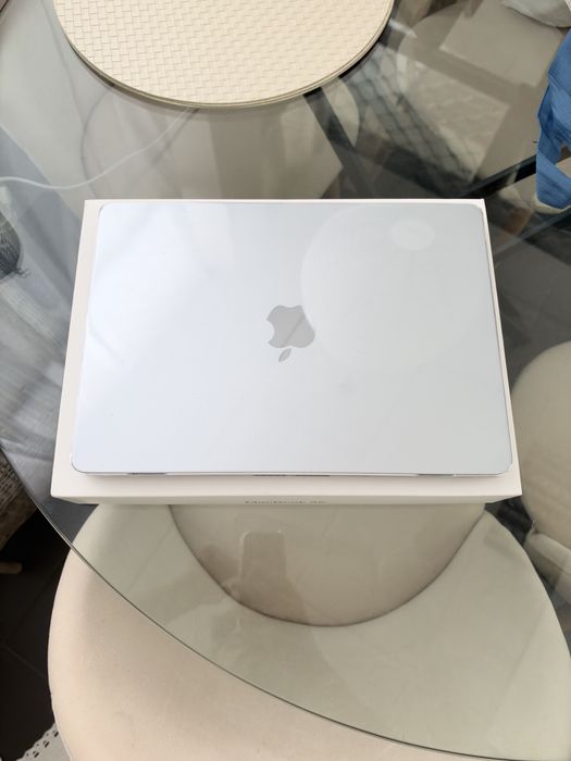 Macbook m5 com 512 gigas
