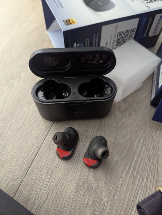 Топові навушники Philips Fidelio T1 Ldac NC TWS