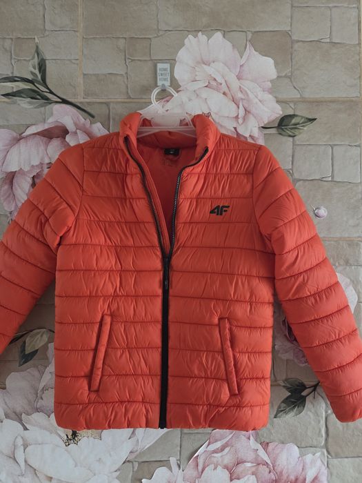 Kurtka chlopieca 4f r152