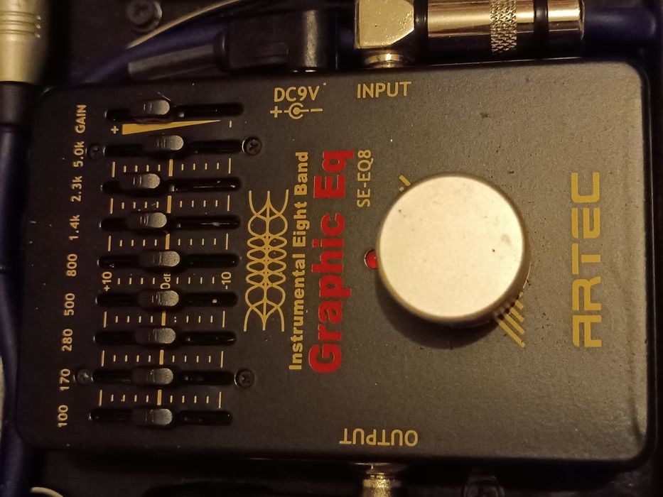Artec se-eq8 e Boss Ge-7