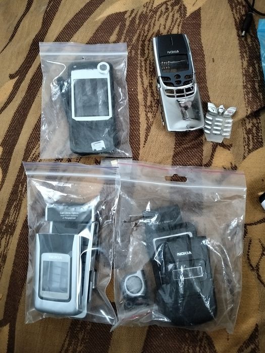 Корпуса nokia n93 n90 , 8810