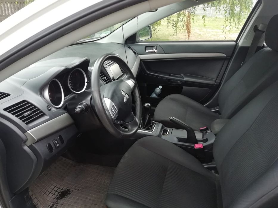 Mitsubishi Lancer 1,6 2015r