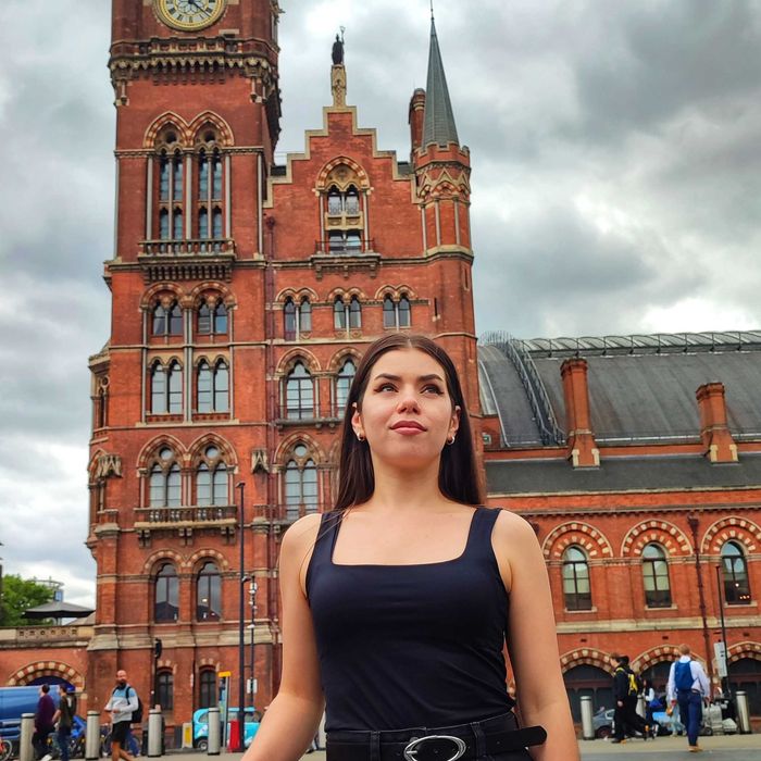 Репетитор початкових класів та англійської мови