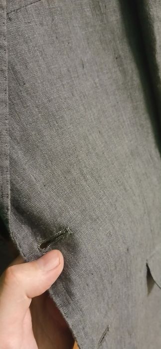 Продам легкий чоловічий піджак від бренду H&M у глибокому темно-сірому (графітовому) кольорі