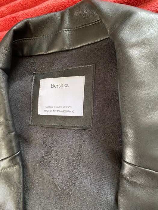 Пиджак Bershka кожаный Женский для девочек