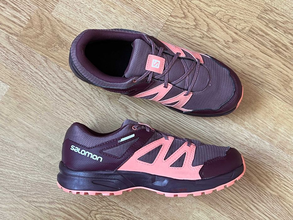 Трекінгові кросівки Salomon 36 розміру