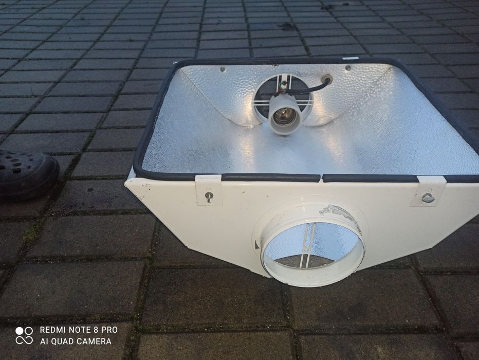 odbłyśnik kapturowy lampa prima klima sputnik fi 125 mm