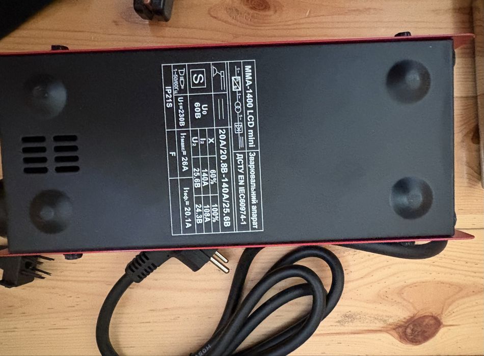 Зварювальний інвертор Vitals MMA-1400 LCD mini — новий
