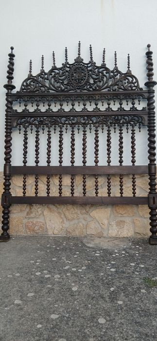 Cama de casal de bilros