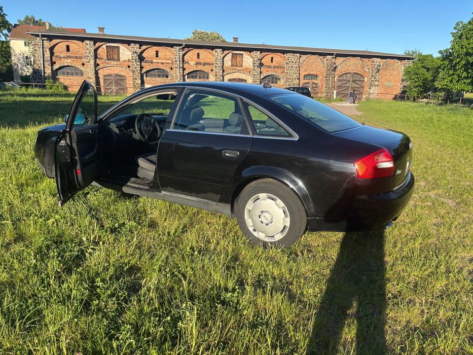 Samochód AUDI A6 C5