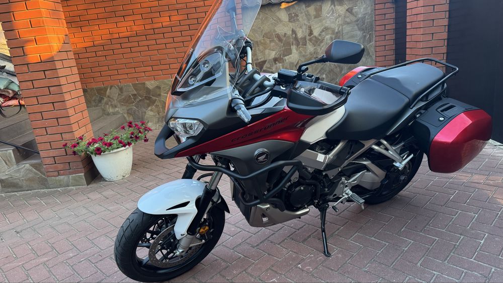 HONDA VFR800X Хонда з Японії 3476 км пробіг