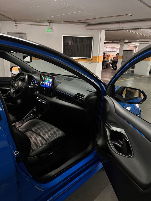 Toyota Yaris Hybrid Versão Luxury Full Extras