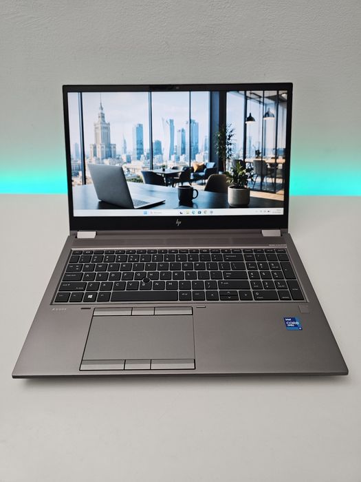 Biznesowy Laptop ZBook Fury 15 G8 i7-11th 32GB  SSD Podświetlana klawiatura Aluminiowa obudowa