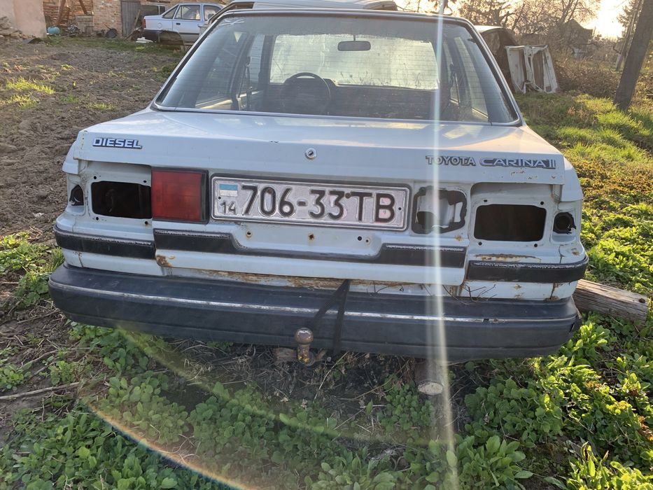 Тойота каріна 2 розбор