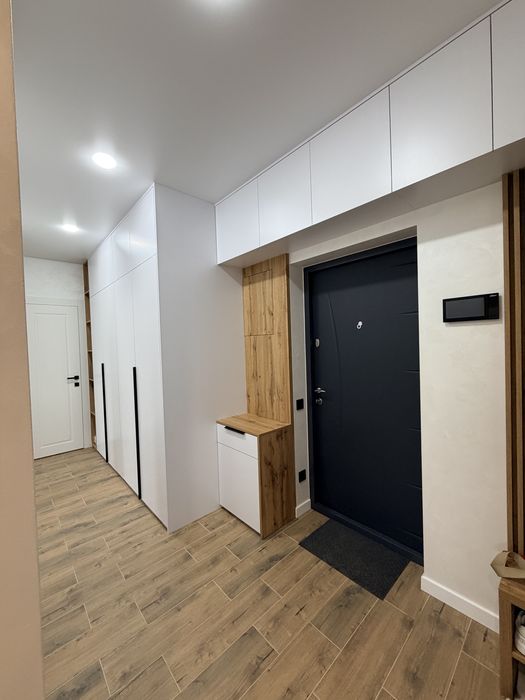 Продаж 2-кім. квартири в заселеній новобудові Грінвуд-2