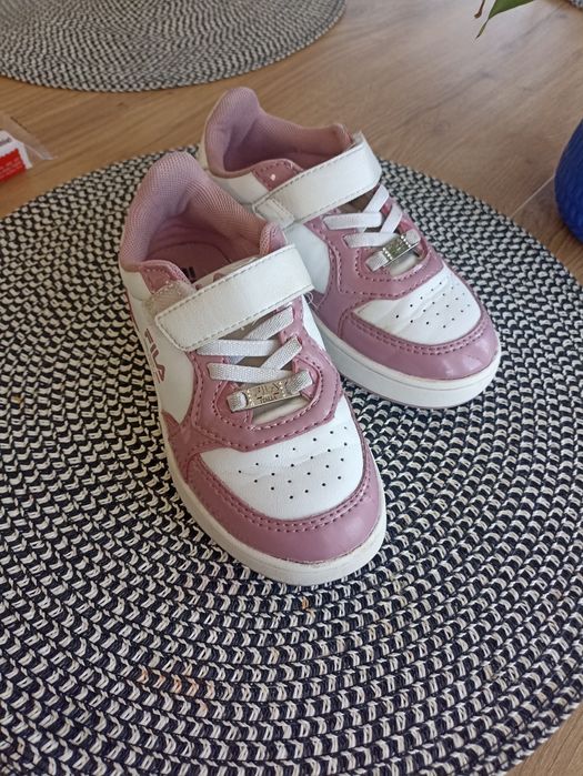 Adidasy dziewczęce