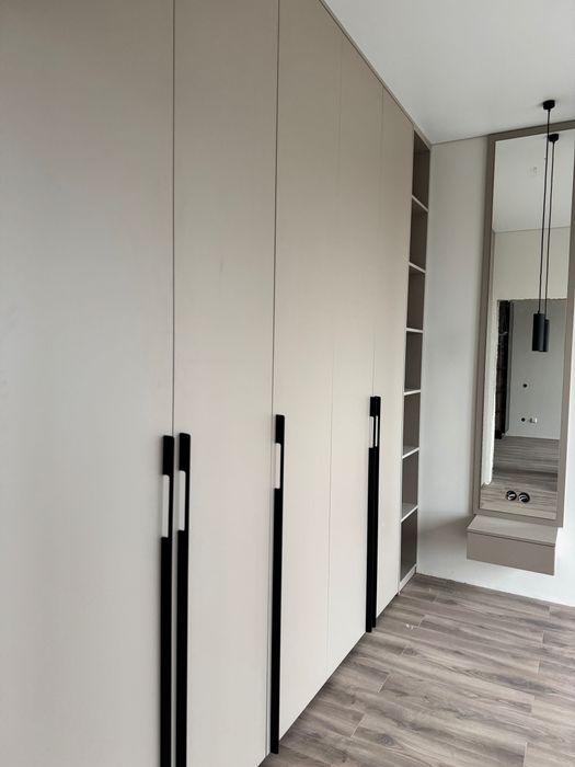 Продам квартиру в новобудові