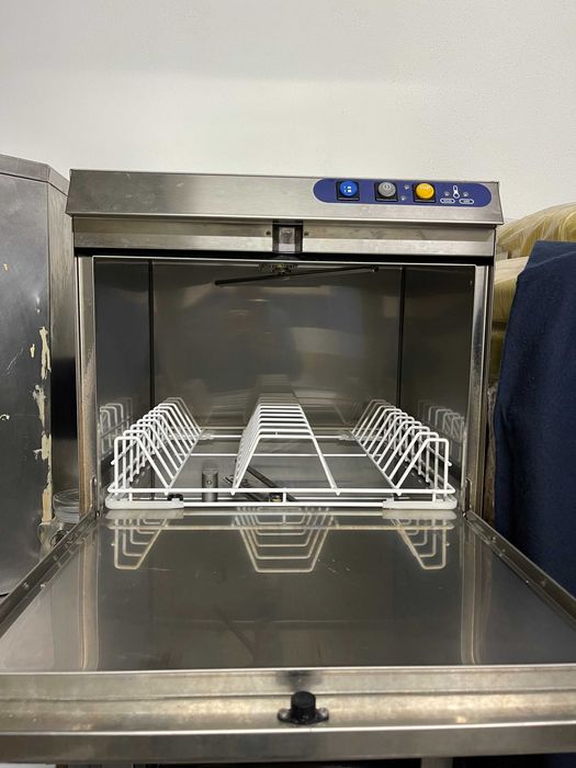 Máquina Lavar Loiça