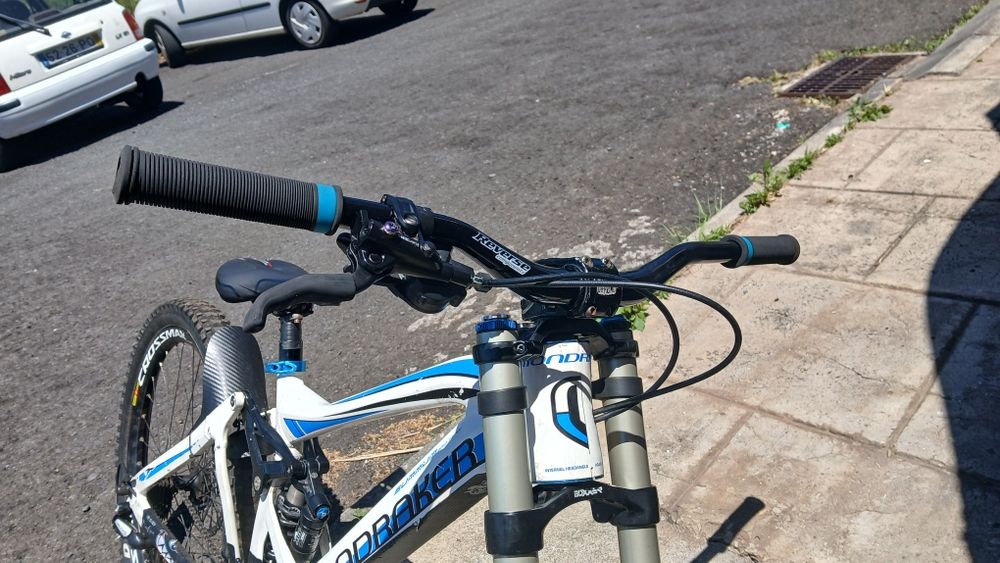 Mondraker Summum ProTeam Downhill