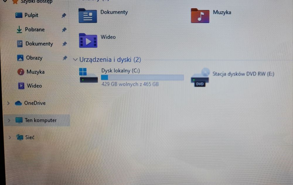 Laptop DELL, Intel I7, 6GB ram, 500GB hdd, 17,3 cala, dwie grafiki