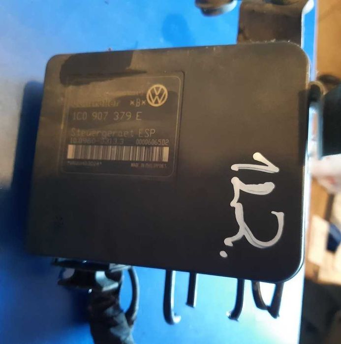 Pompa hamulcowa ABS Vw Golf IV mk4 iv Audi A3 8L 1J0614517E 1C0907379E