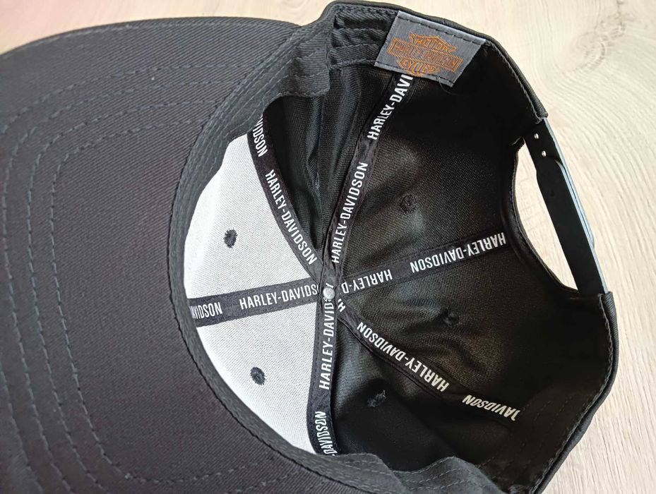 Бейсболка спэпбэк Harley Davidson кепка с прямым козырьком.