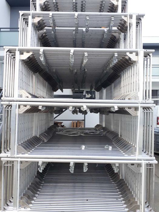 Andaimes Alumínio - Layher compatível