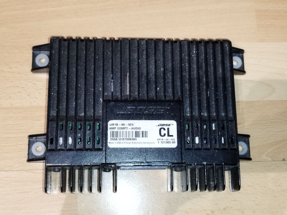Wzmacniacz bosse GM1b6692X