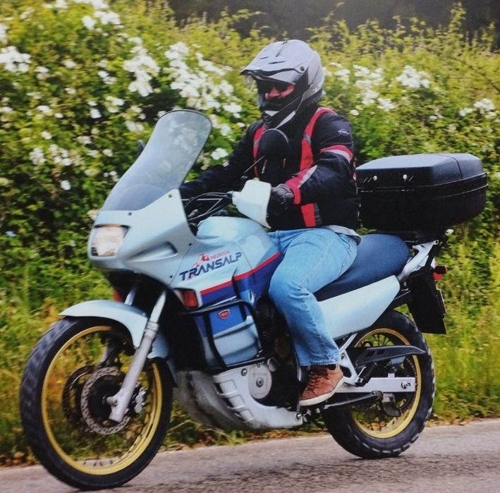 Honda Transalp XL600V  - Especial 50 Aniversário Honda