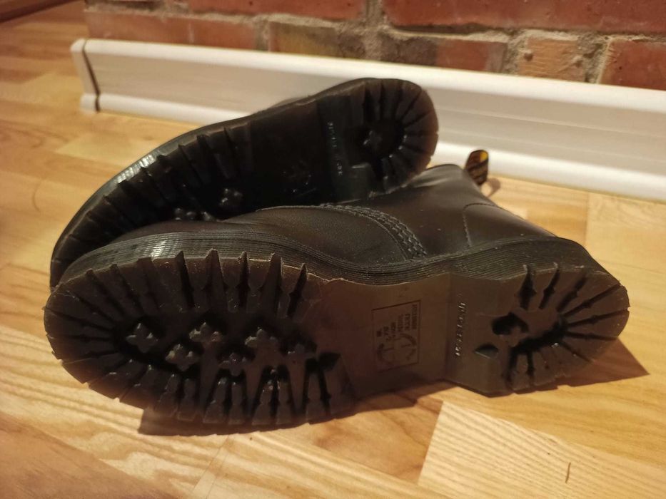 Buty Dr. Martens 1460 Black Smooth - rozmiar 39