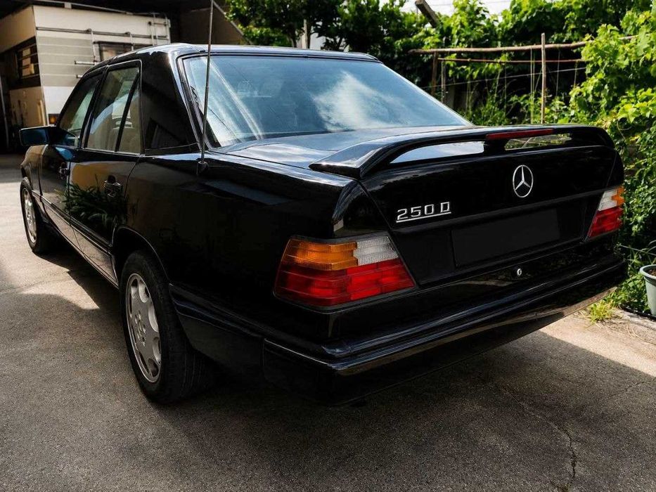 Mercedes-Benz 250 D (W124) de 1988 — photo 2