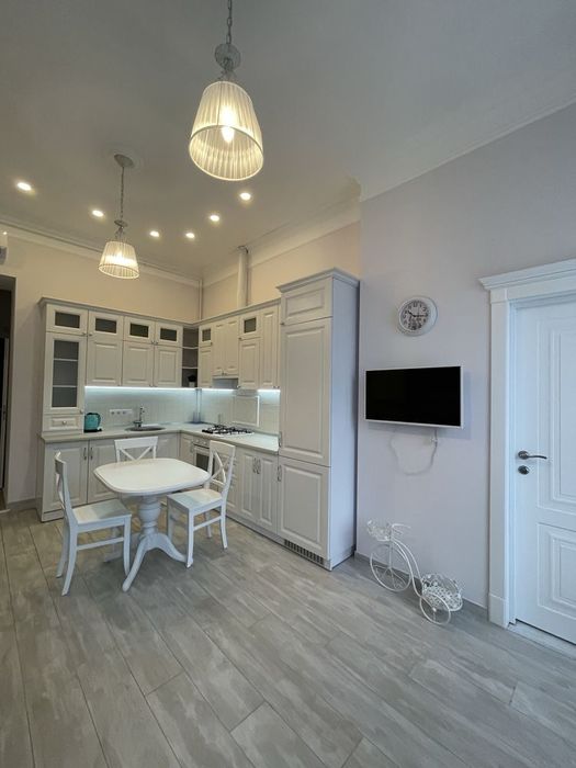 СВОБОДНО Люкс Ул Дерибасовская Центр недалеко Парк Шевченка