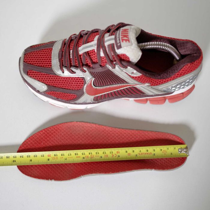 Кросівки Nike Zoom Vomero 5 оригінал 38.5 розмір стан дуже гарний