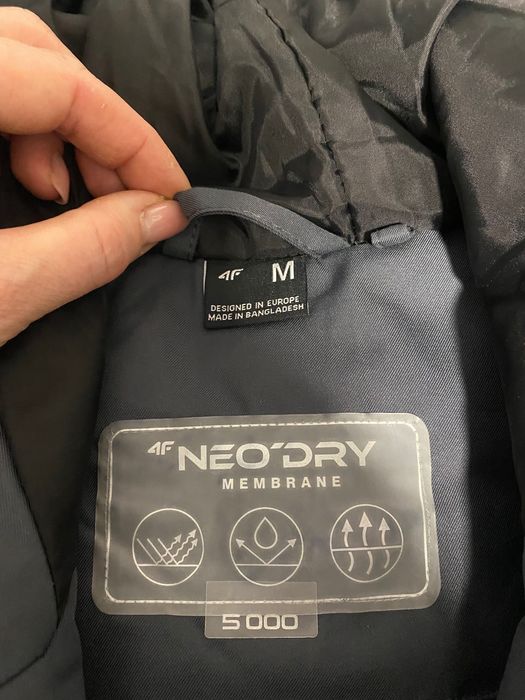 Kurtka nowa narciarska 4 F