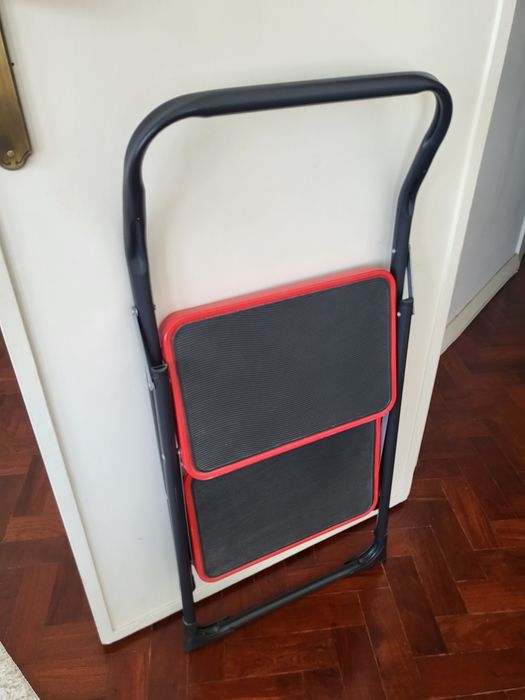 Escadote 2 Degraus arrumável