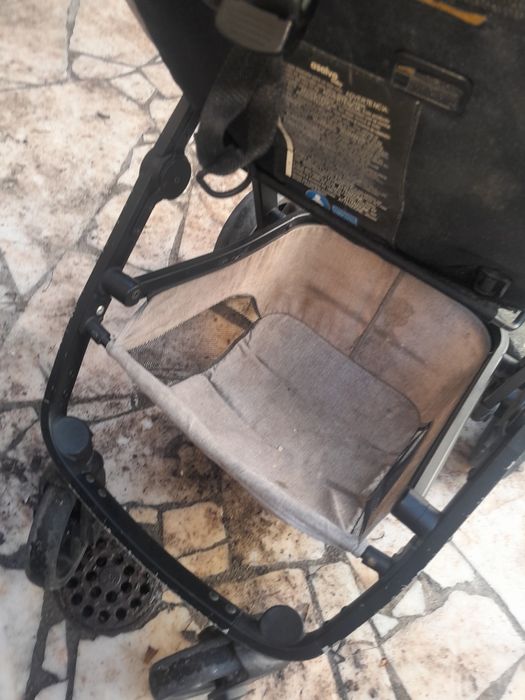 carrinho passeio ASALVO estado novo 20€