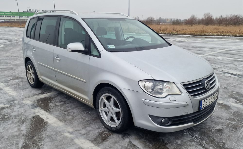 Volkswagen Touran 1.4 TSI, DSG, sprawny, hak