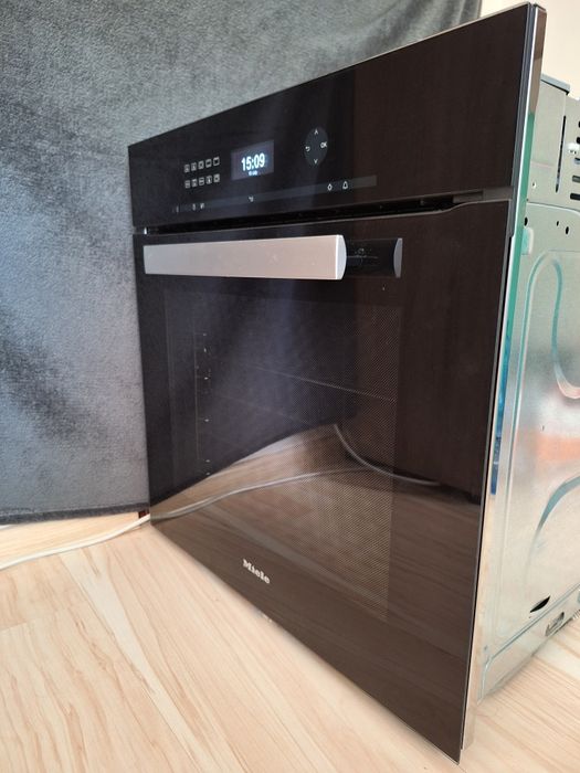 Miele H 6461 B - Piekarnik
