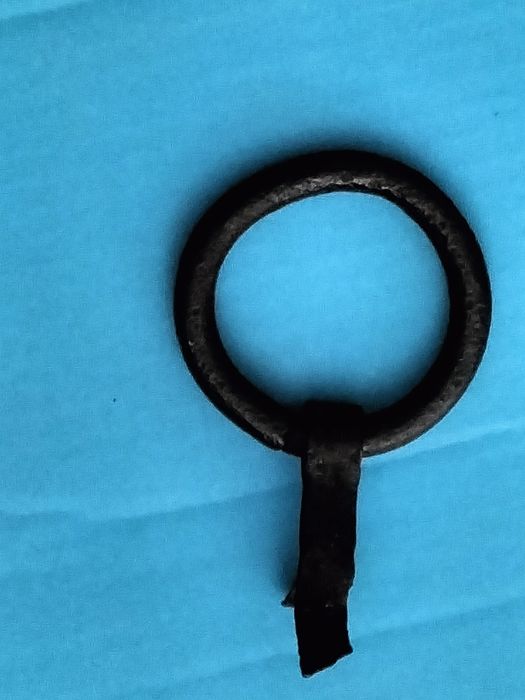 Puxador de Porta em Ferro Antigo