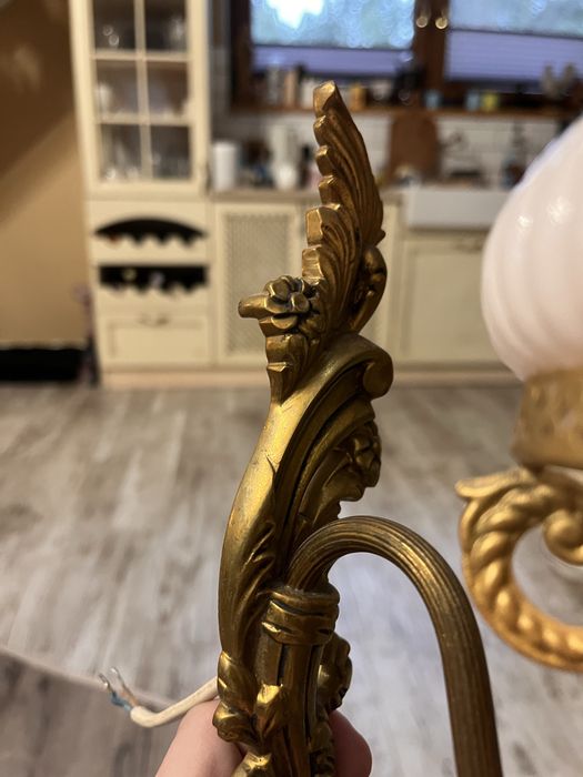 Para Vintage Kinkietów Mosiężnych w Stylu Rococo Revival – Elegancj