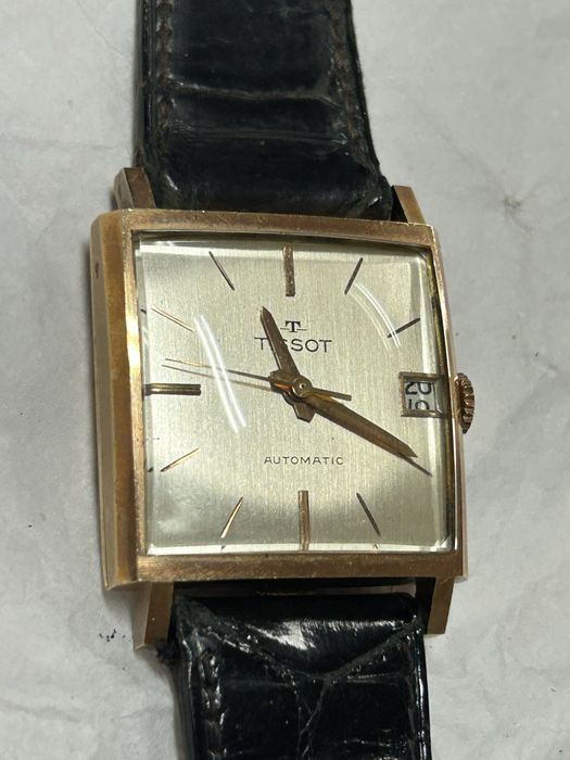 Omega / Tissot ouro