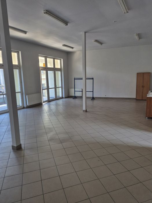 Lokal usługowy 120m2