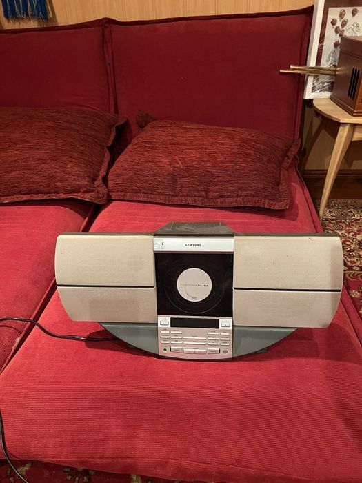 Магнитофон Samsung цена 500 грн
