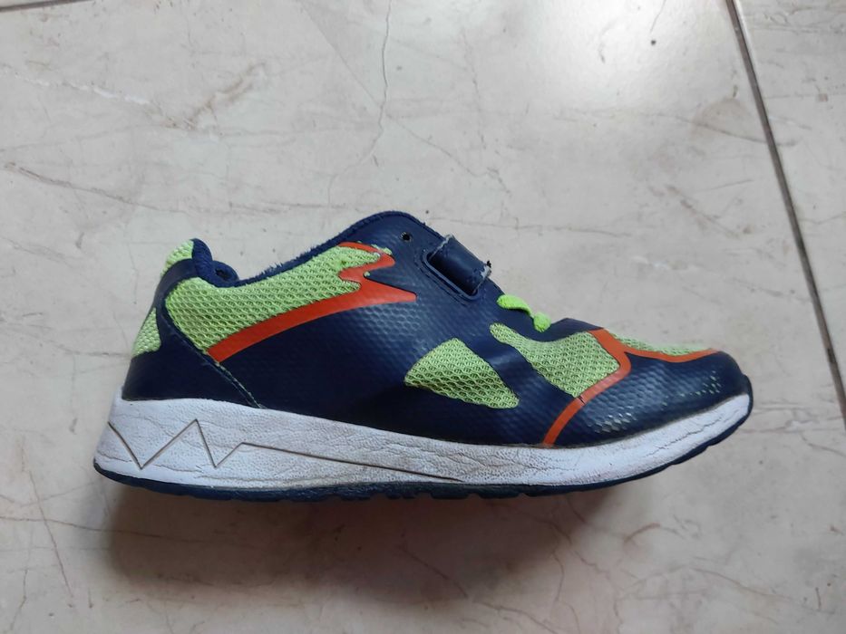 Buty sportowe 28 1/2 adidaski Clarks sneakersy