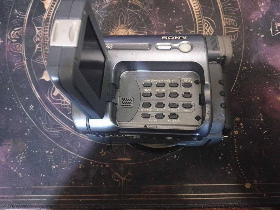 sony video hi8 handycam