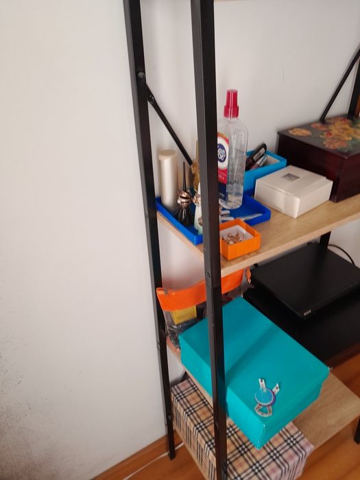 Movel de arrumação/estante