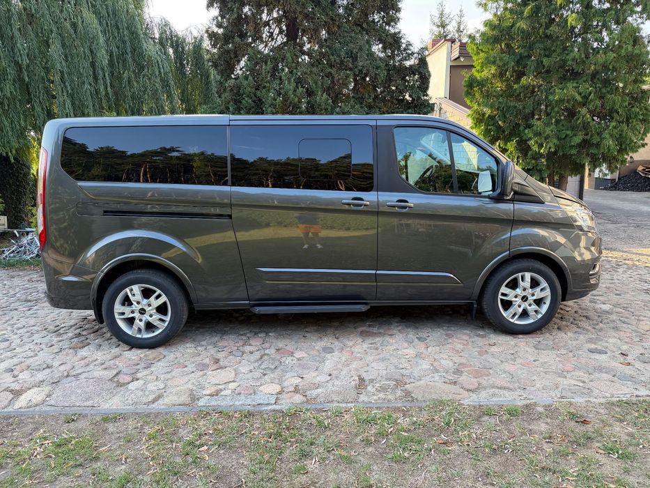 Ford Transit Custom Custom Tourneo Sport 9 osobowy stan perfekcyjny
