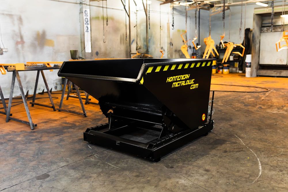 Kontener / Koleba / Kontener samowyładowczy / Kontener metalowy 900L