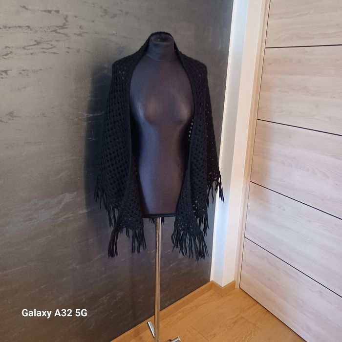 Chusta damska czarna